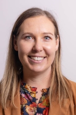 Jennie McCracken Headshot