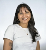 Annie Oommen headshot