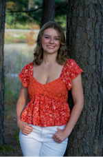Lily Sharon headshot