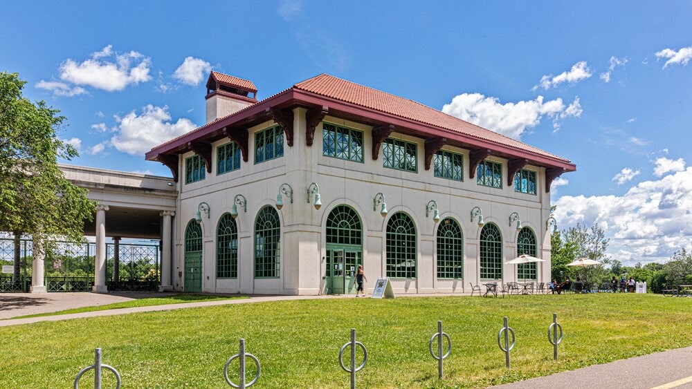 Como Lakeside Pavilion in St Paul