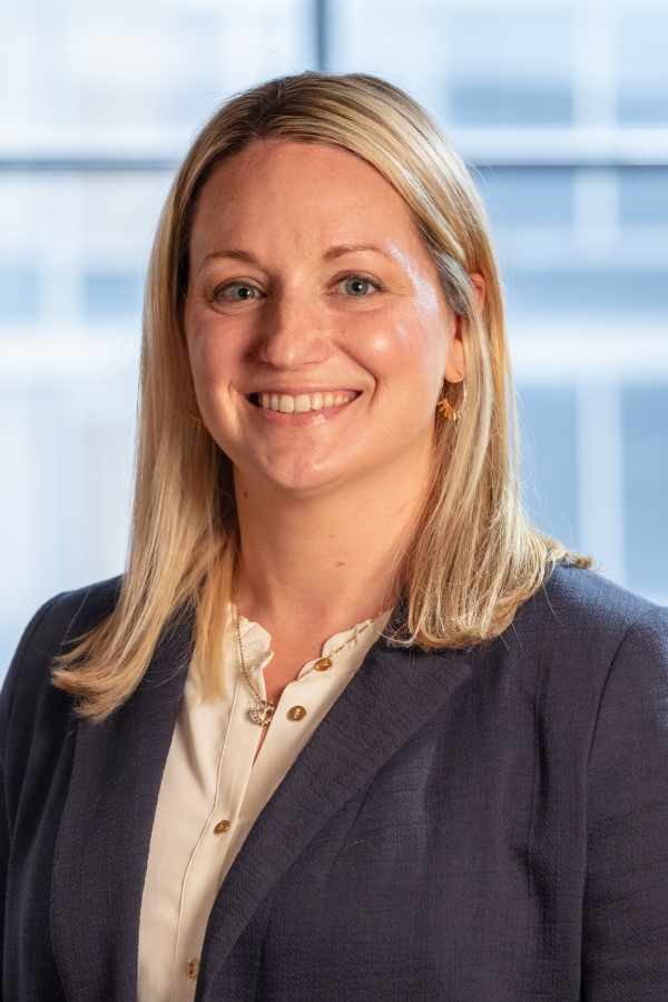Kelly Freeman Sowinski Sullivan Headshot