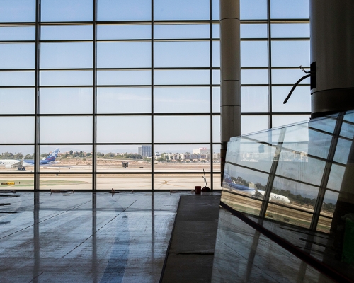 LAX Tour Photos © John Livzey