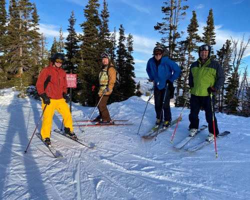 Attendees enjoyed a fun night of fresh air, socializing, and skiing!