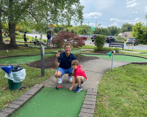 Sizing up the course before making the shot