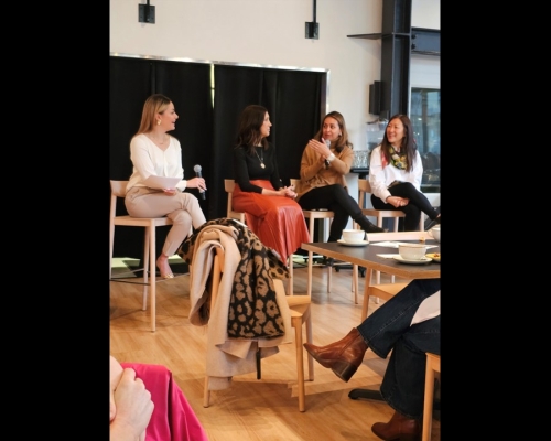 Panelists (01)