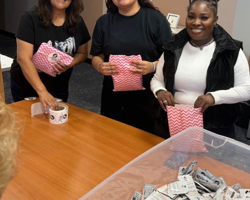 Maria and group volunteers