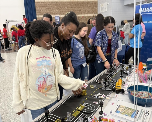 SWE Girls Engieer It Day Expo - March 2026_pic12