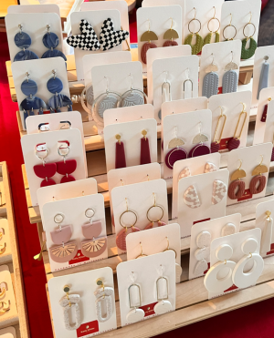 Join WTS for an afternoon of Crafting + Connecting for Career Growth on April 9, 2024 from 4-6:00pm. Purchase or create a pair of lovely earrings from Katie White Designs (https://katiewhitedesigns.store) for yourself or get ahead on your Mother's Day shopping. A portion of the proceeds will go to the WTS scholarship fund. Come and network with your fellow members and support future leaders! Bring a friend to this event and get a free gift of WTS swag and an entry to win a gift card.