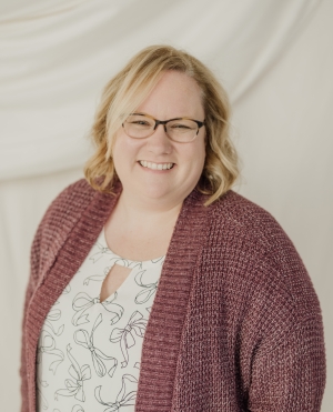 Alyson Bedard's headshot