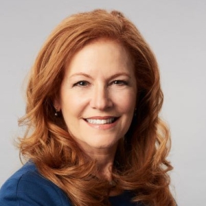 Merryl Mandus Headshot