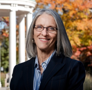 Leta Huntsinger headshot